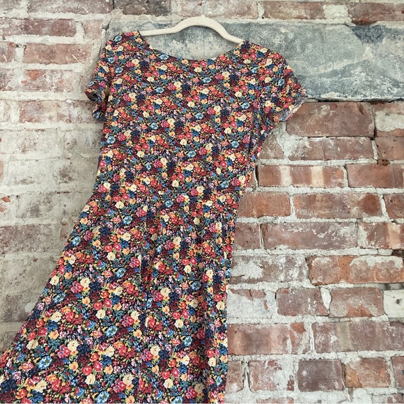 Sezanne a-line open back dress - Picture 5 of 7